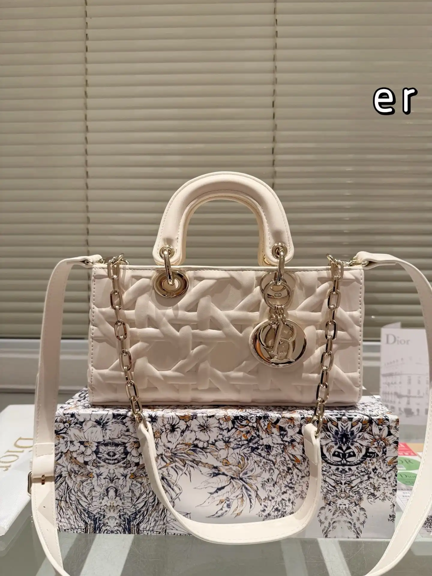 C2301550 (4).webp