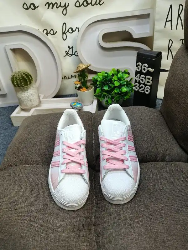 IMG_20250918_002302.webp