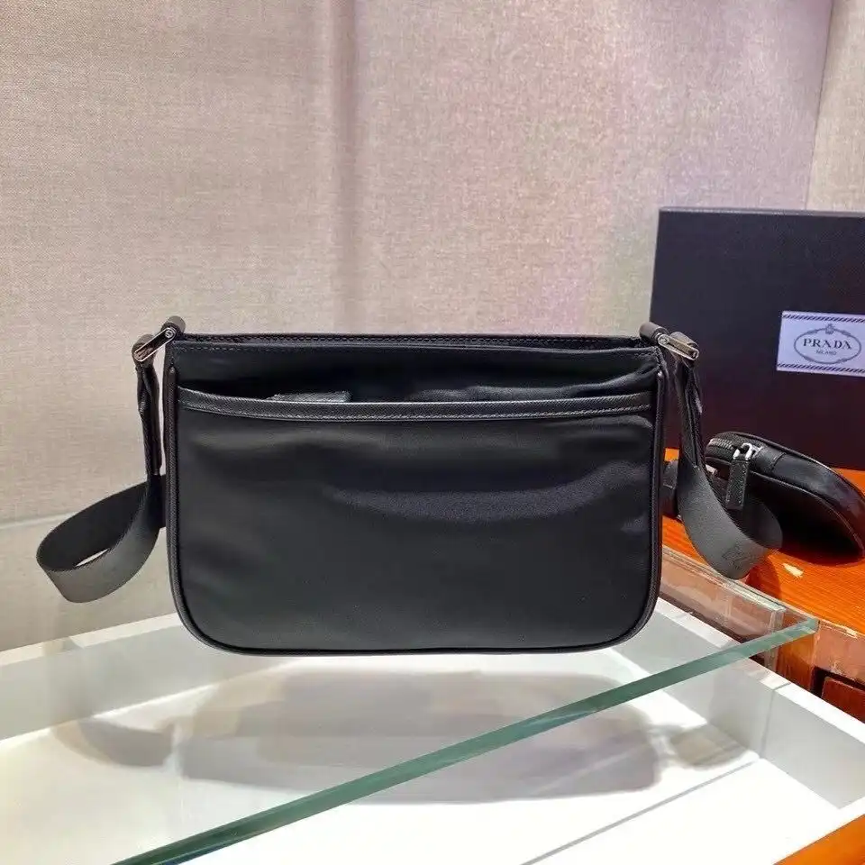 KK02750 (3).webp