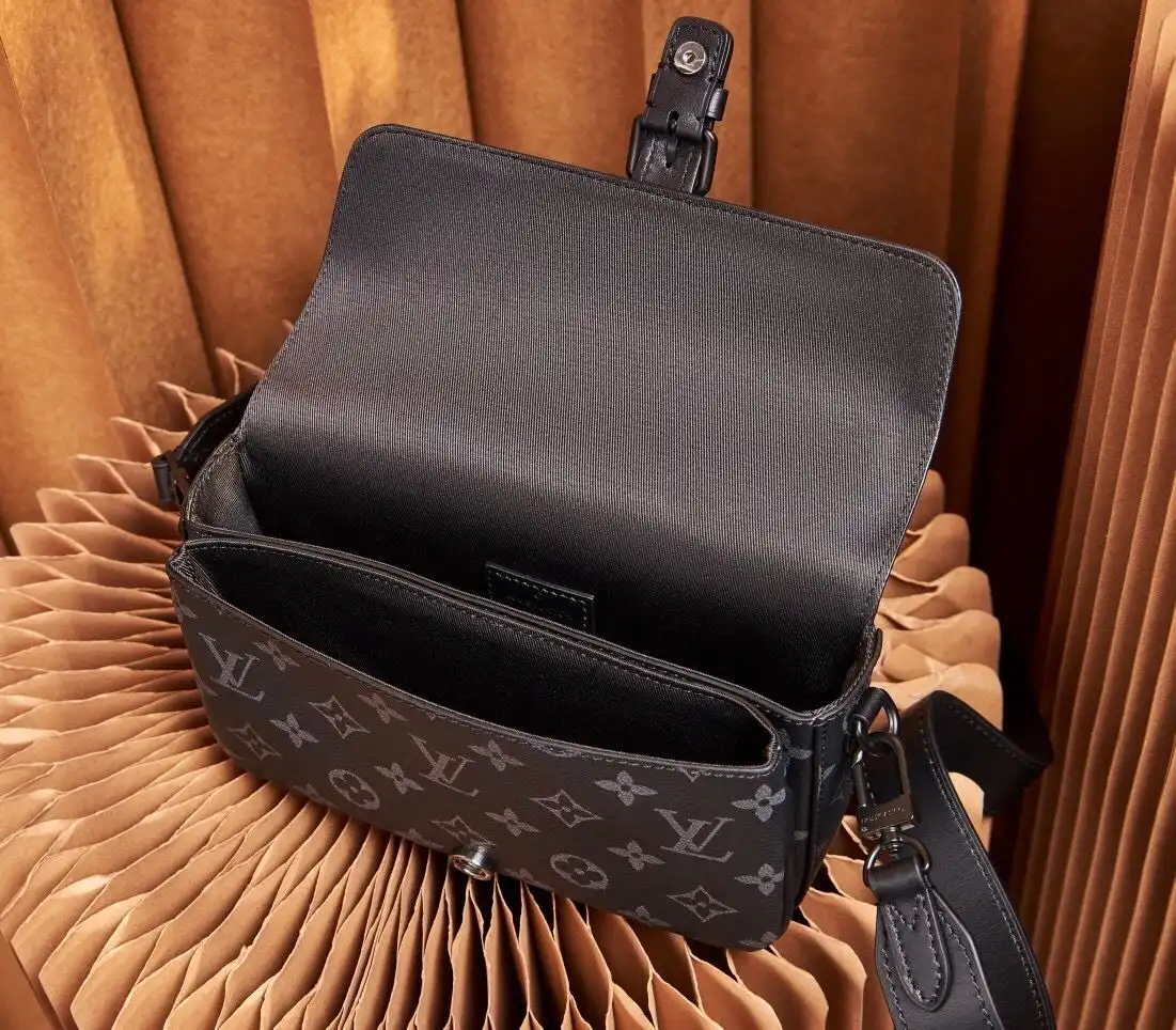 KK04250 (6).webp