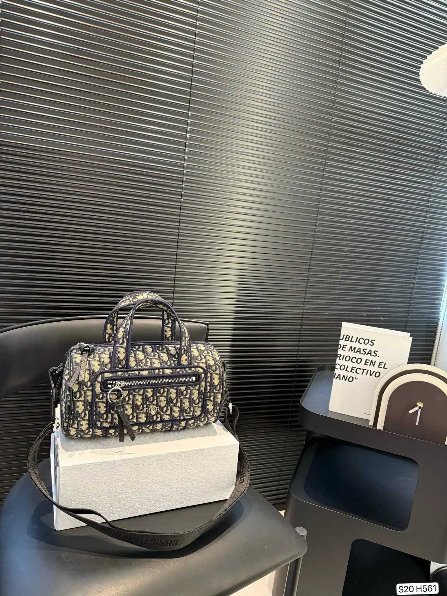 C2301350 (2).webp
