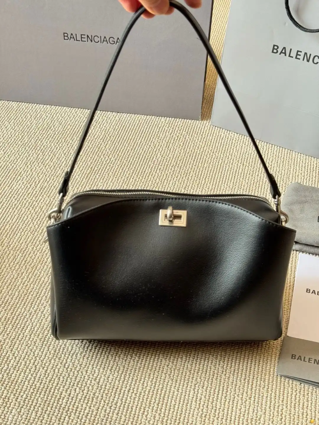 C2301500 (5).webp