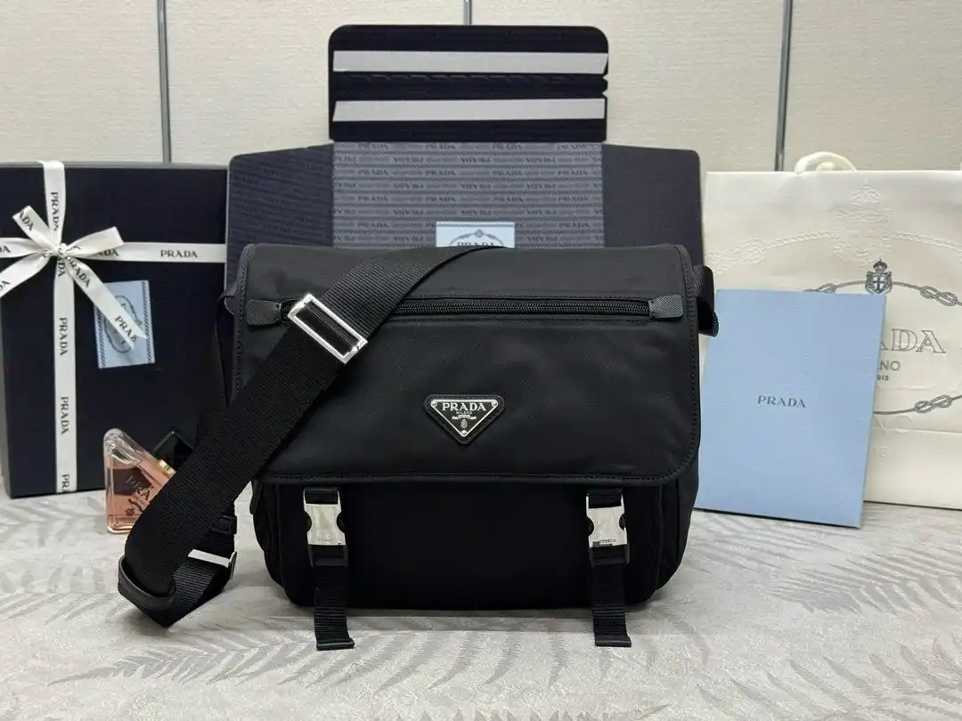 KK02950 (1).webp