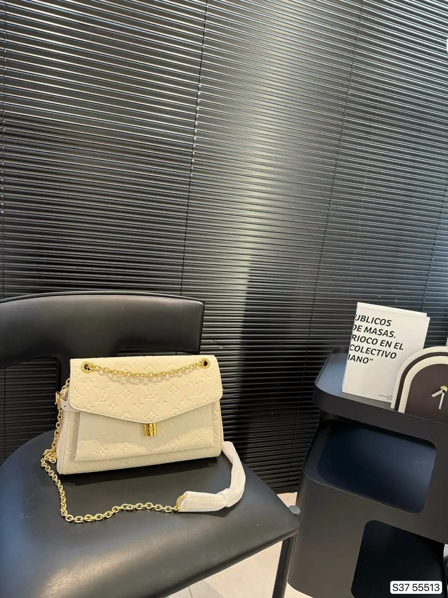 C2302200 (2).webp