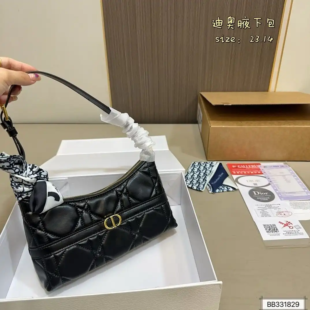 C2301300 (8).webp
