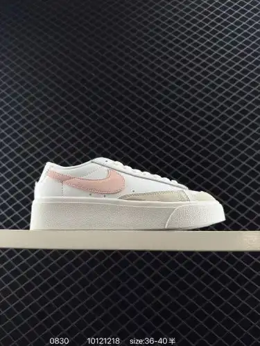 90 Nike Blazer Low '77 Jumbo versatile items are brand new and upgraded to classic Blazer shoes. The