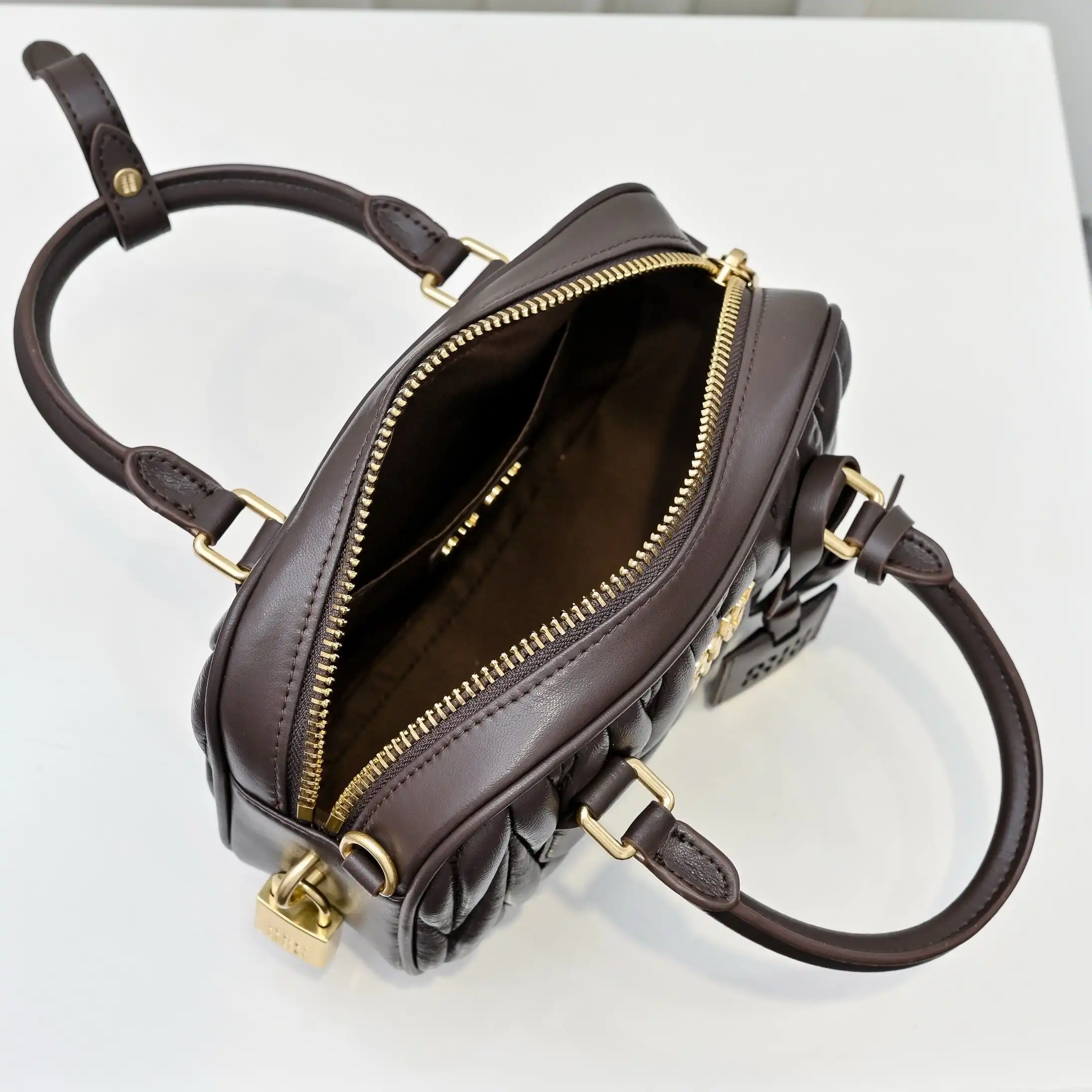 KK02550  (7).webp