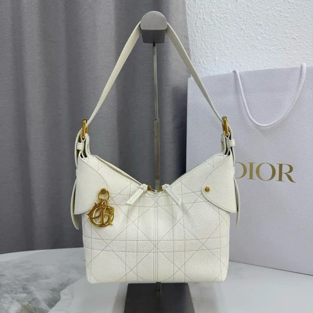 KK06050  (1).webp
