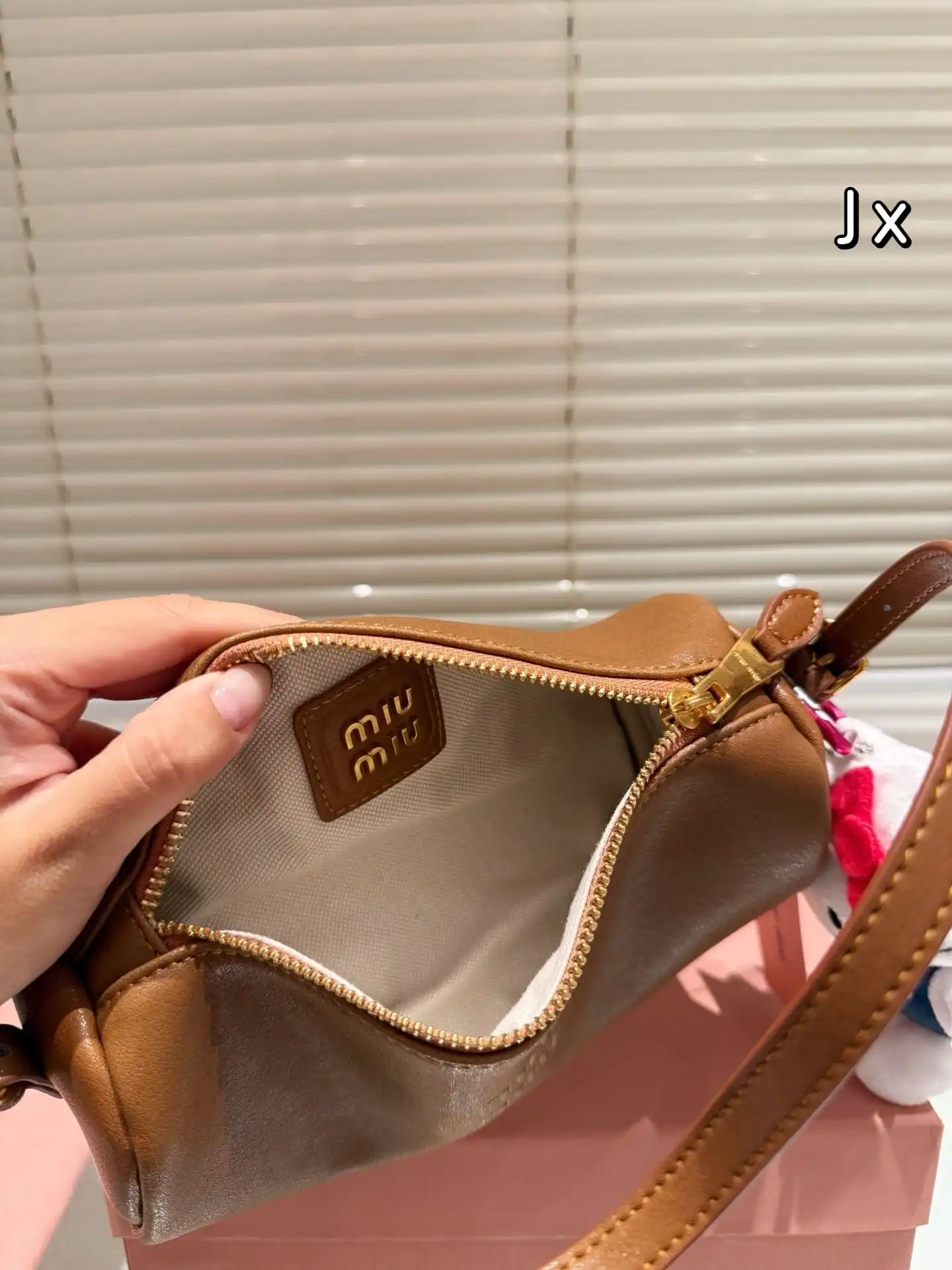 C2301350 (9).webp