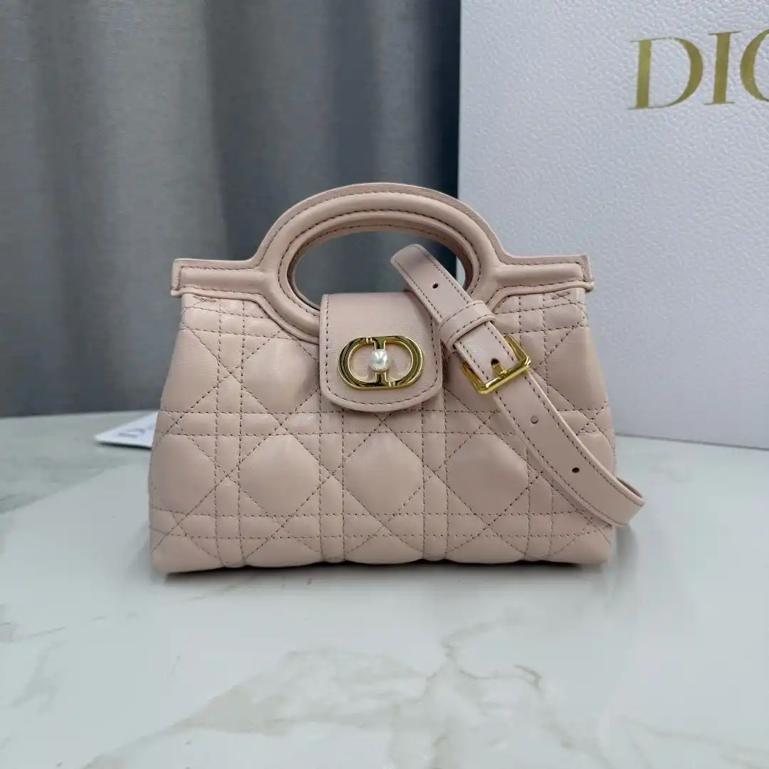 KK05450  (1).webp
