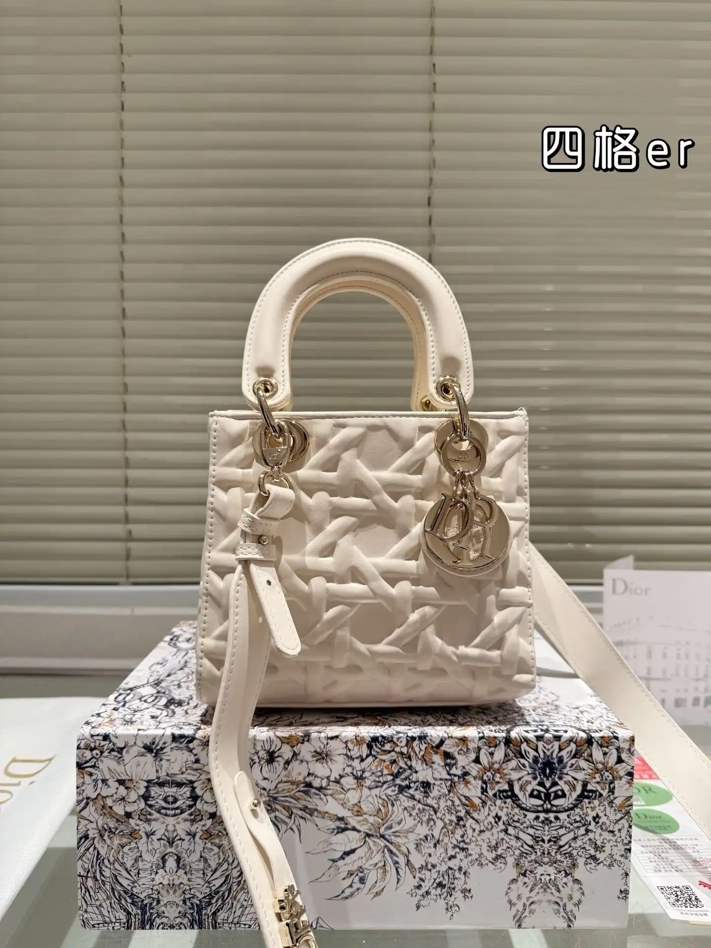 C2301550 (3).webp
