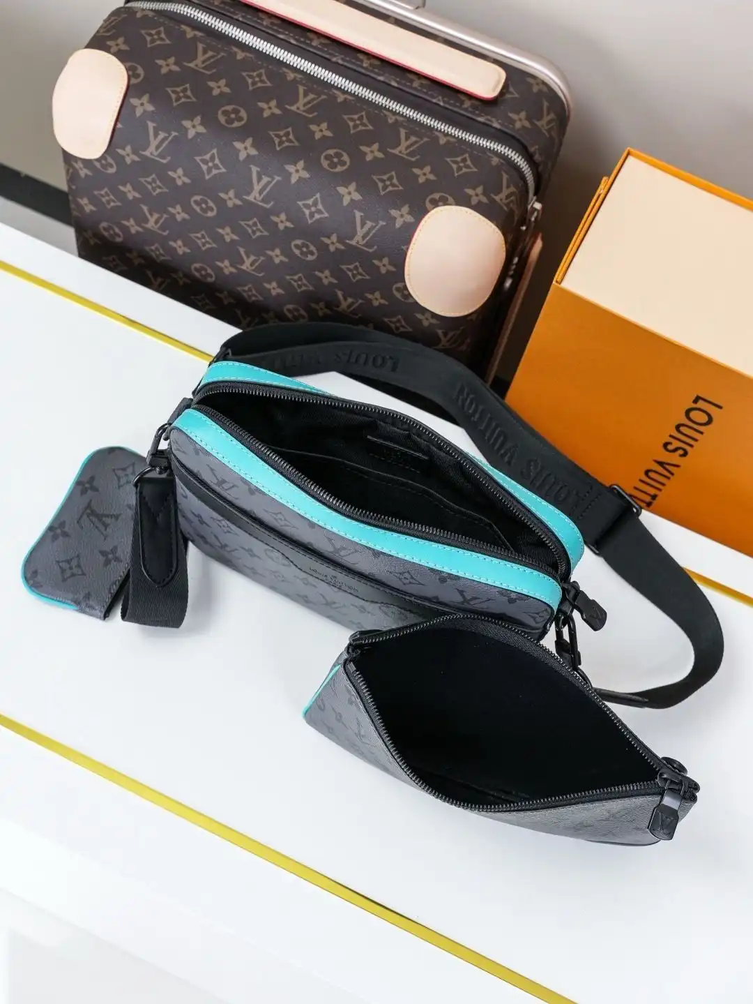 KK03750 (7).webp