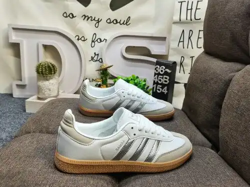 154DAdidas SAMBA OG JI2725 The classic Originals original fur layer made in recent years, slender sh