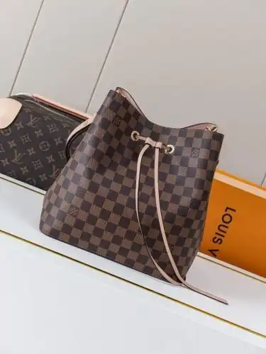 LV bucket bag Louis Vuitton women's bag Louis Vuitton crossbody bag uses imported top-grade original