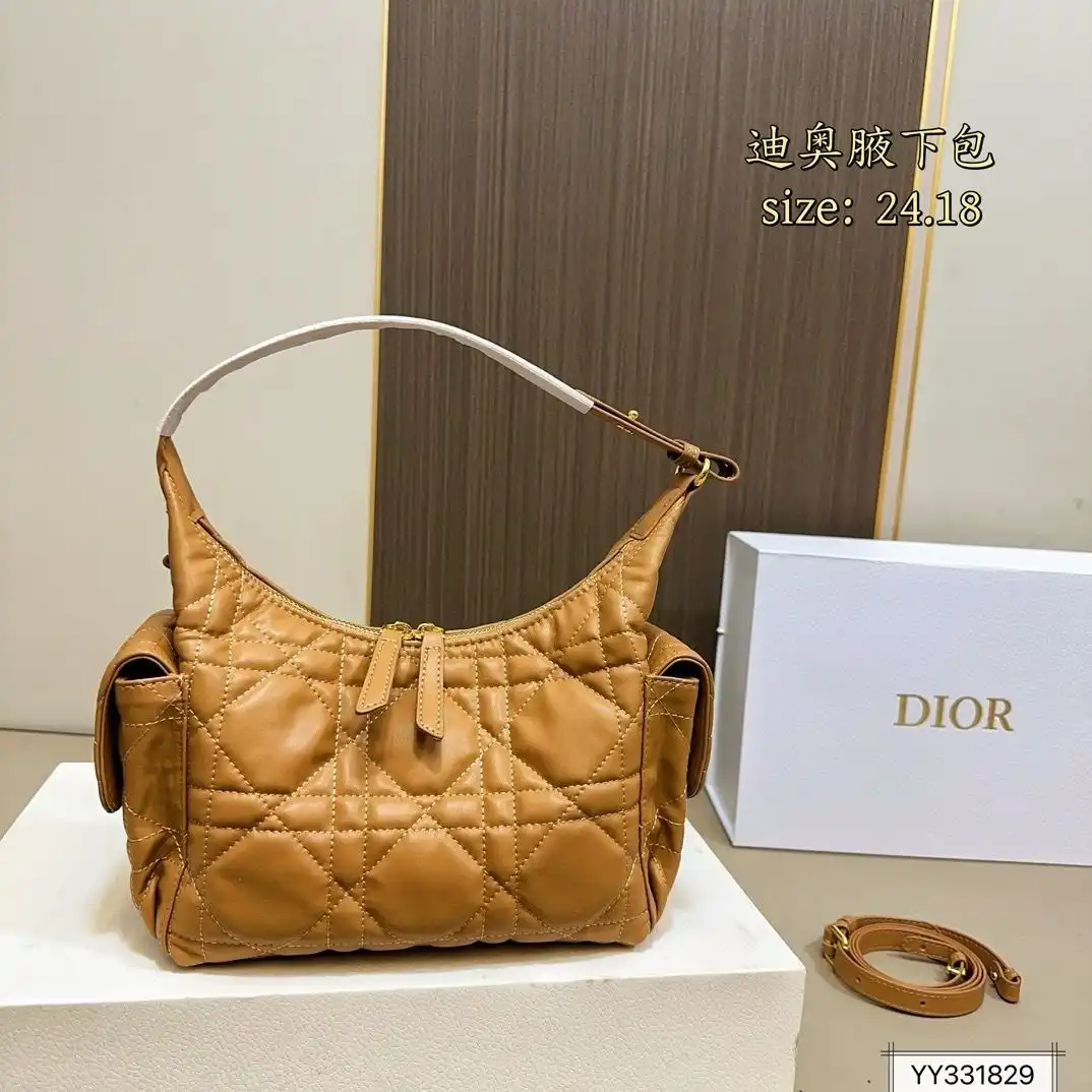 C2301300 (2).webp