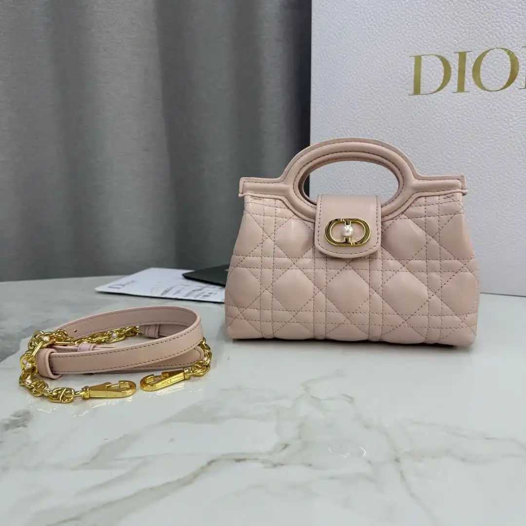 KK05450  (4).webp
