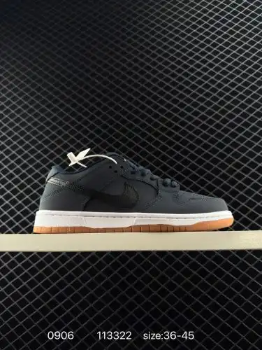 Nike SB Dunk Low Slam Dunk Series Retro Low Top Casual Sports Skateboard Shoes. The ZoomAir air cush