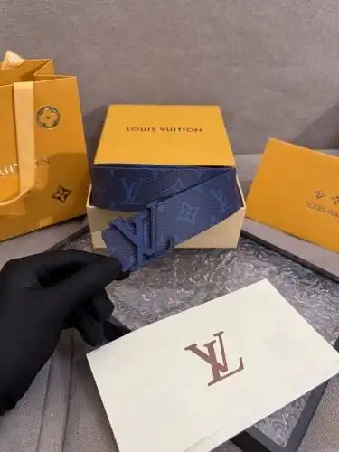 LOUIS VUITTON leather belt wholesale LV Louis Vuitton boy leather belt wholesale Original genuine le