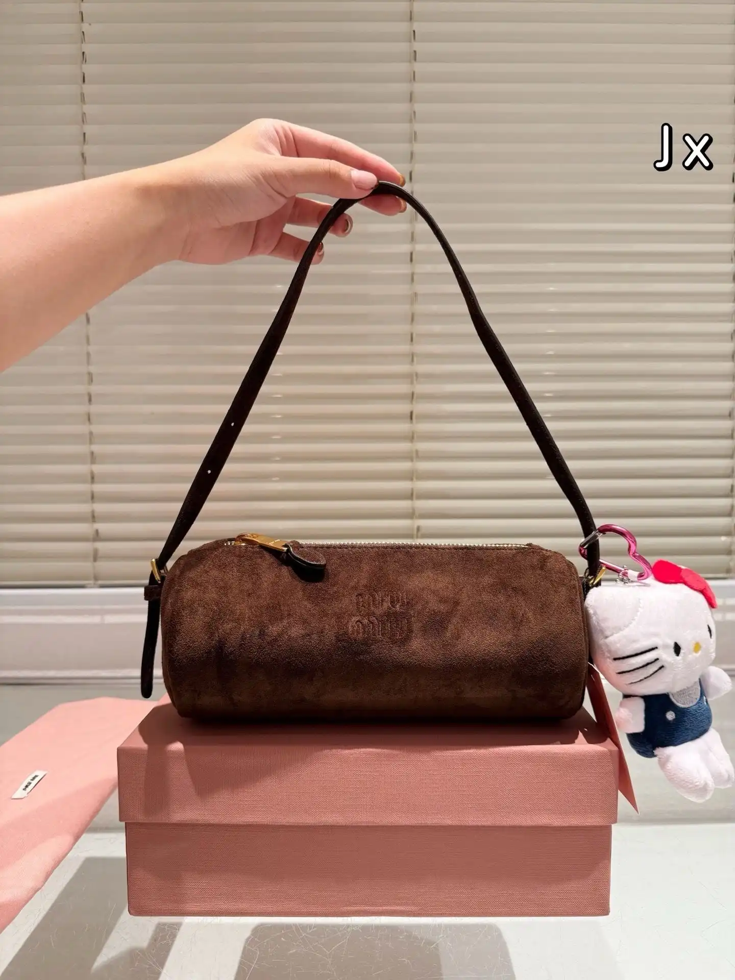 C2301450 (3).webp