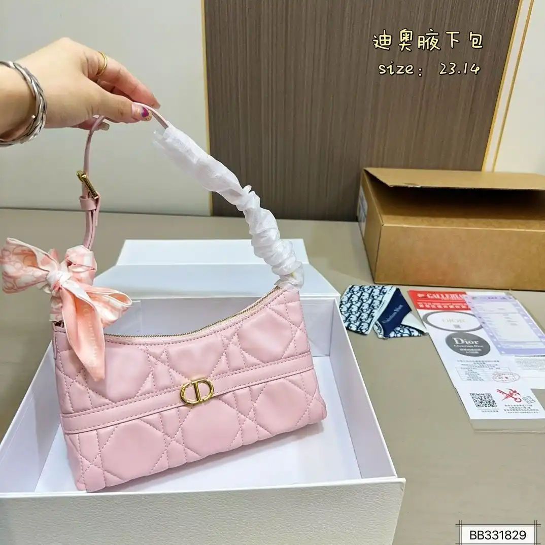 C2301300 (2).webp