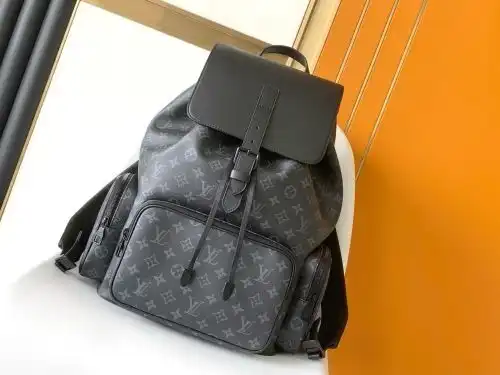 LV double shoulder bag Louis Vuitton men's bag Louis Vuitton crossbody bag uses imported top-grade o