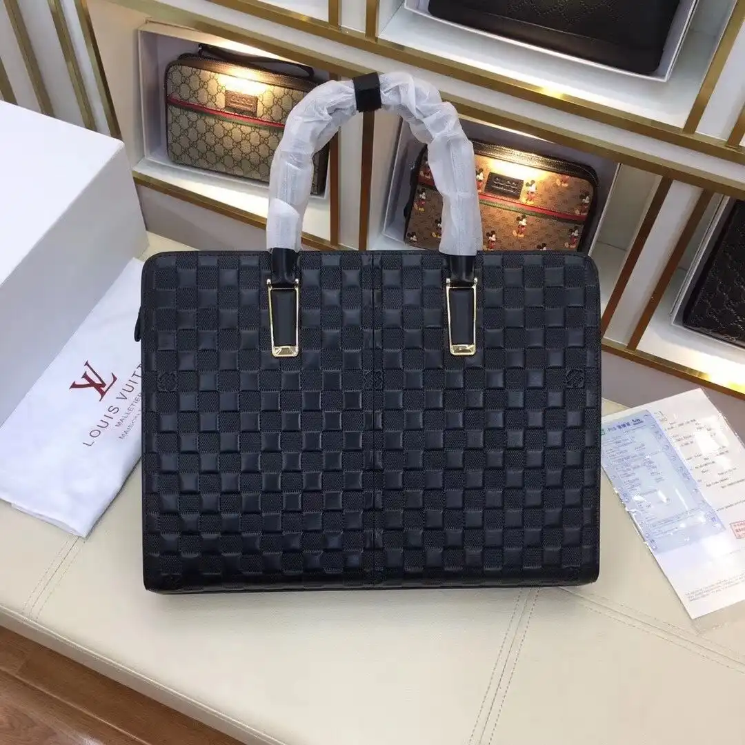 KK03950 (2).webp