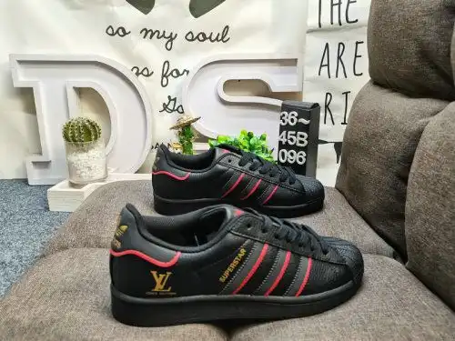 096D Adidas Clover Originals Superstar JY8908 Shell head classic versatile casual sports shoes high-