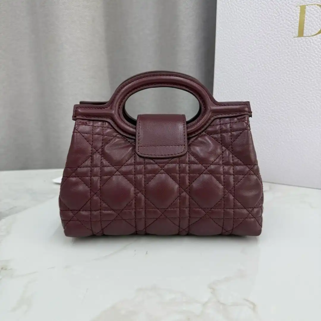 KK05450  (3).webp