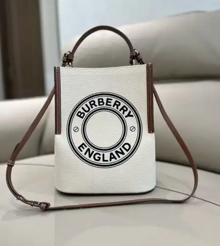 BURBERRY bucket bag Babaoli women's bag Babaoli crossbody bag uses imported top-grade original leath