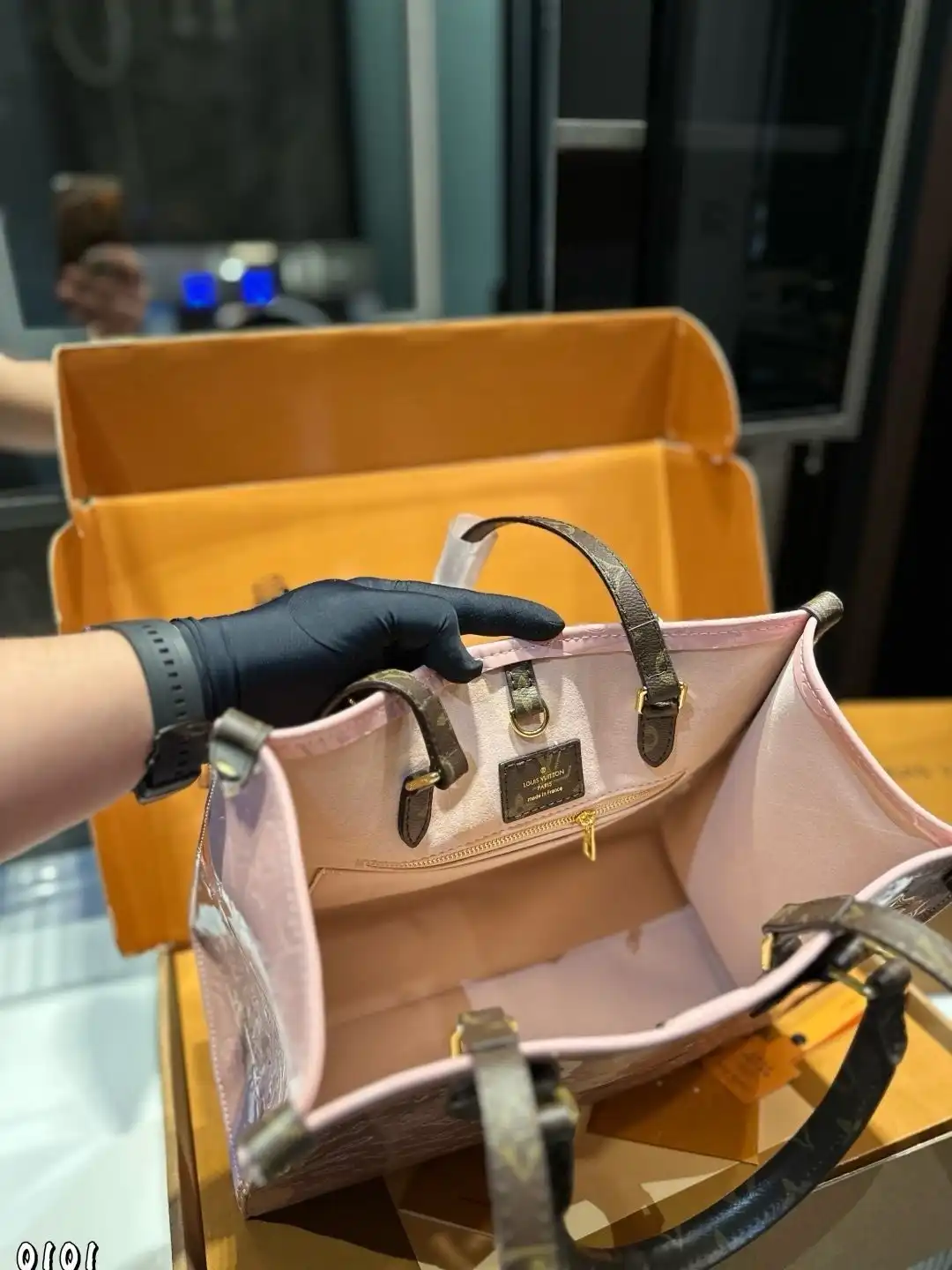 C2301750 (10).webp