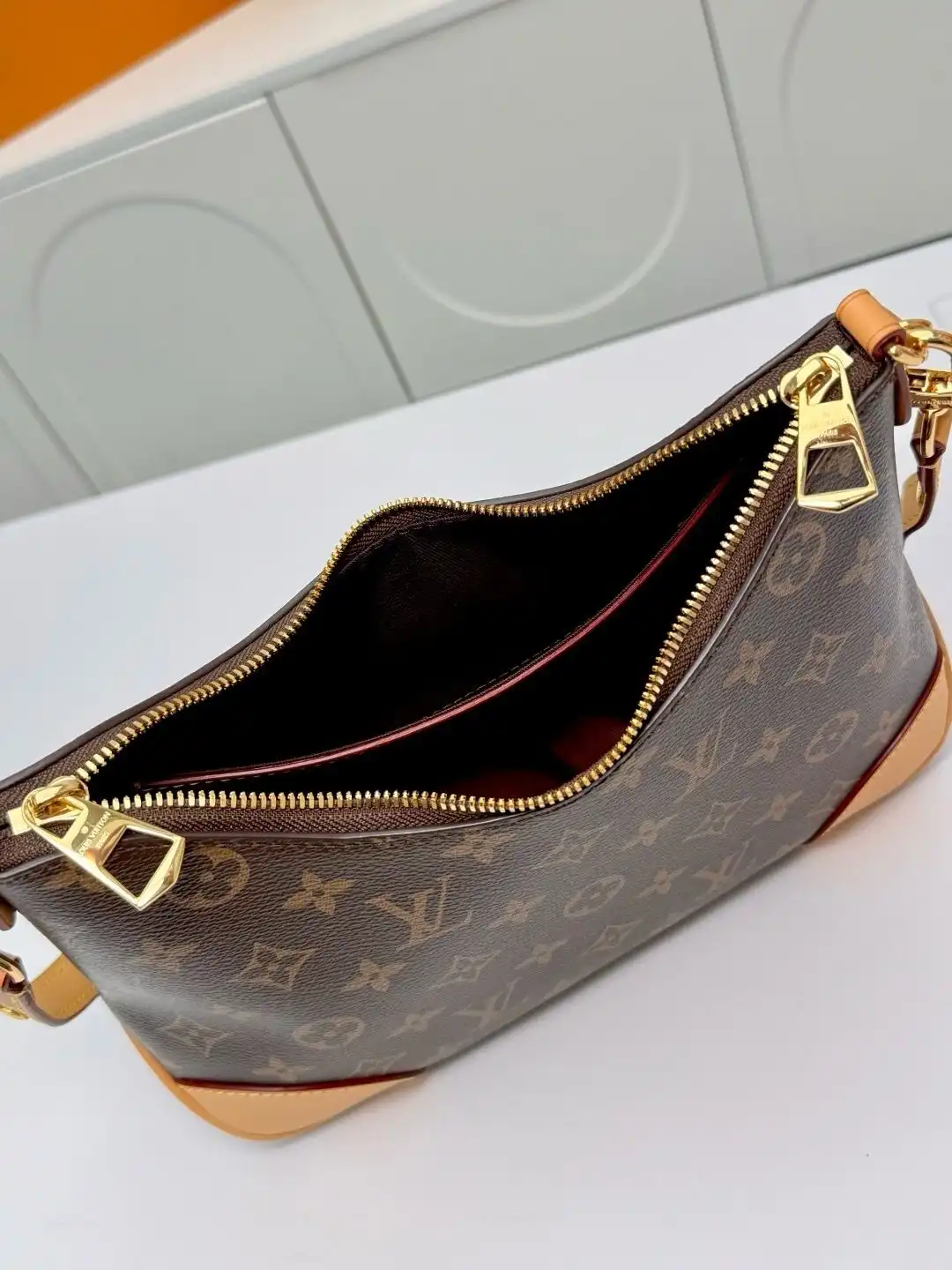KK03350  (7).webp