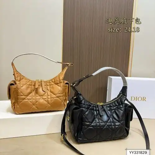 DIOR underarm bag Dior women's bag Dior crossbody bag uses imported original cowhide high-end qualit