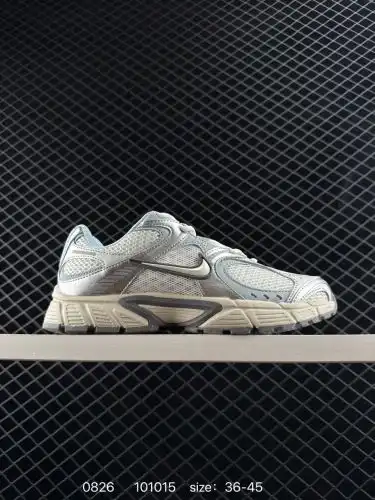 True label✅Nike V5 RNR Nike Comfortable, versatile, non-slip and wear-resistant, low-top casual shoe