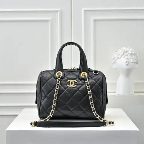 CHANEL handbag, Chanel women's bag, Chanel crossbody bag, imported original cowhide, high-end qualit