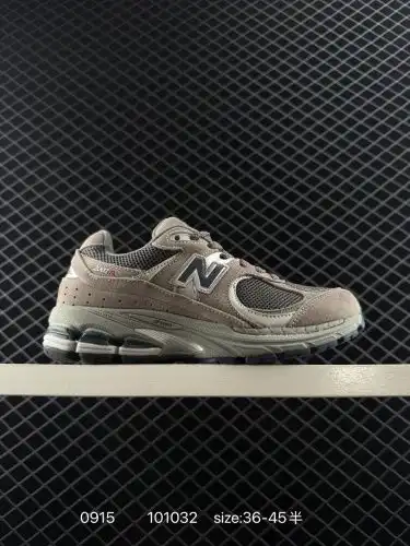 Company level! New Balance 2002R Retro items Popular retro shoe style New Balance 2002R, recently re