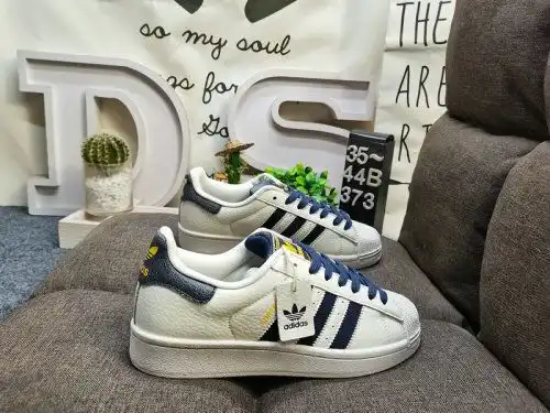 373D Adidas Clover Originals Superstar JR6989 Shell Head Classic versatile casual sports shoes High-