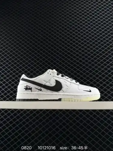 Overseas hot products are available in limited quantities! Company-level Nike SB Dunk Low "Stus