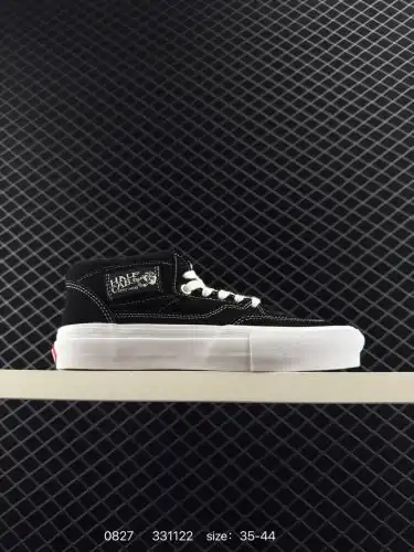 Vans Half Cab Pro Skate Canvas Classic Sport Middle Top Shoes Men and Women Same Model Black and Whi