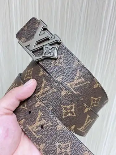 LOUIS VUITTON leather belt wholesale LV Louis Vuitton boy leather belt wholesale Original genuine le