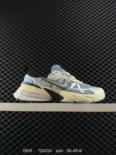 Nike NIKE V2K RUN running shoes retro trend mesh breathable sneakers Gray silver tight upper materia