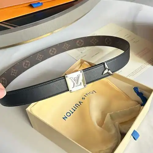 LOUIS VUITTON leather belt wholesale LV Louis Vuitton girls leather belt wholesale Original genuine 