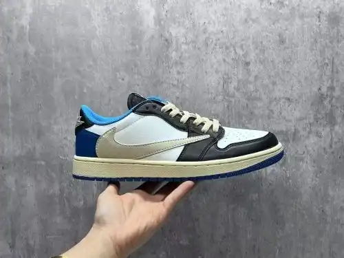 AJ1 D Lightning Inverted Hook 36～47