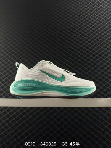 Company-level ✅Nike VOMERO PLUS Comfortable shock-absorbing and anti-slip low-top running shoes Full
