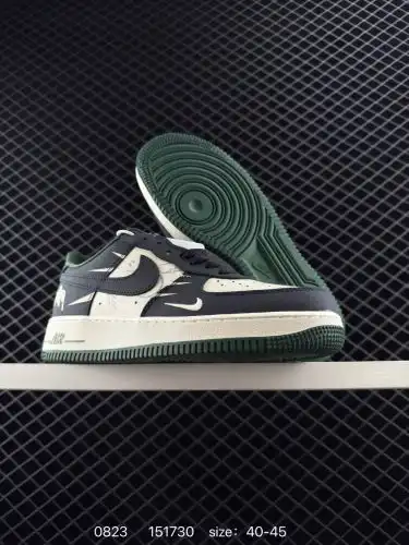 Pure original Nike AIR FORCE 1’07 Air Force One low-top versatile casual sports shoes. The soft, ela