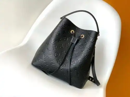 LV bucket bag Louis Vuitton women's bag Louis Vuitton crossbody bag uses imported top-grade original