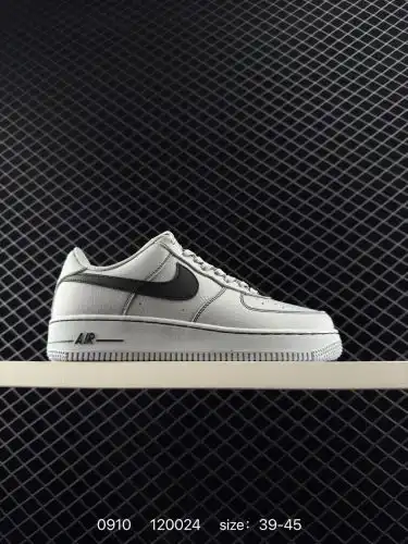 Nike Air Force 1 Low Air Force 1 Low versatile casual sports shoes. Soft, elastic cushioning and exc