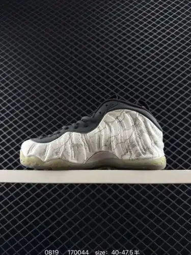 220 TEKKEN 8 x Nike Air Foamposite One Premium "Jin Kazama" Nike Hardaway Iron Fist Spray 