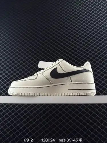 Company-level ✅Nike AIR FORCE 1’07 Air Force One low-top versatile casual sports shoes. The soft, el