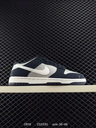As the name suggests, NIKE SB DUNK LOW PRO Dunk SB has a classic Dunk blood relationship and injects