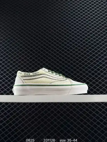 Vans Old Skool Comfortable and versatile Low-top Shoes Same as men and women Off-white Code: 331126 